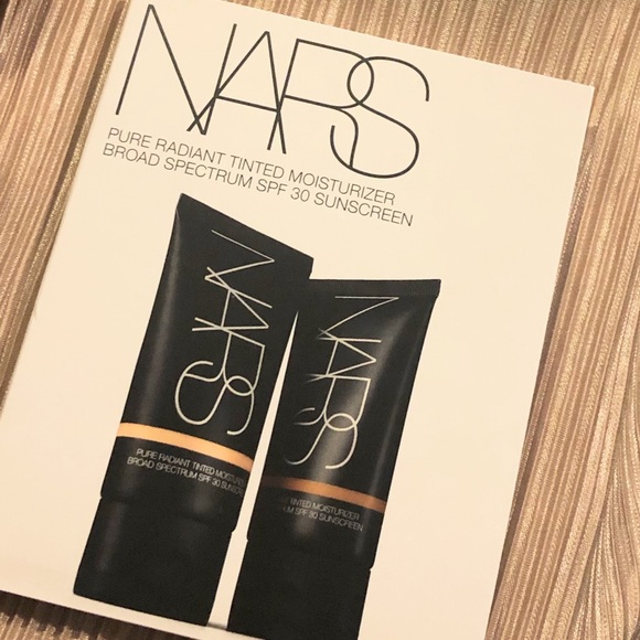 NARS PURE RADIANT TINTED MOISTURIZER 4 SHADES - Picture 2 of 2